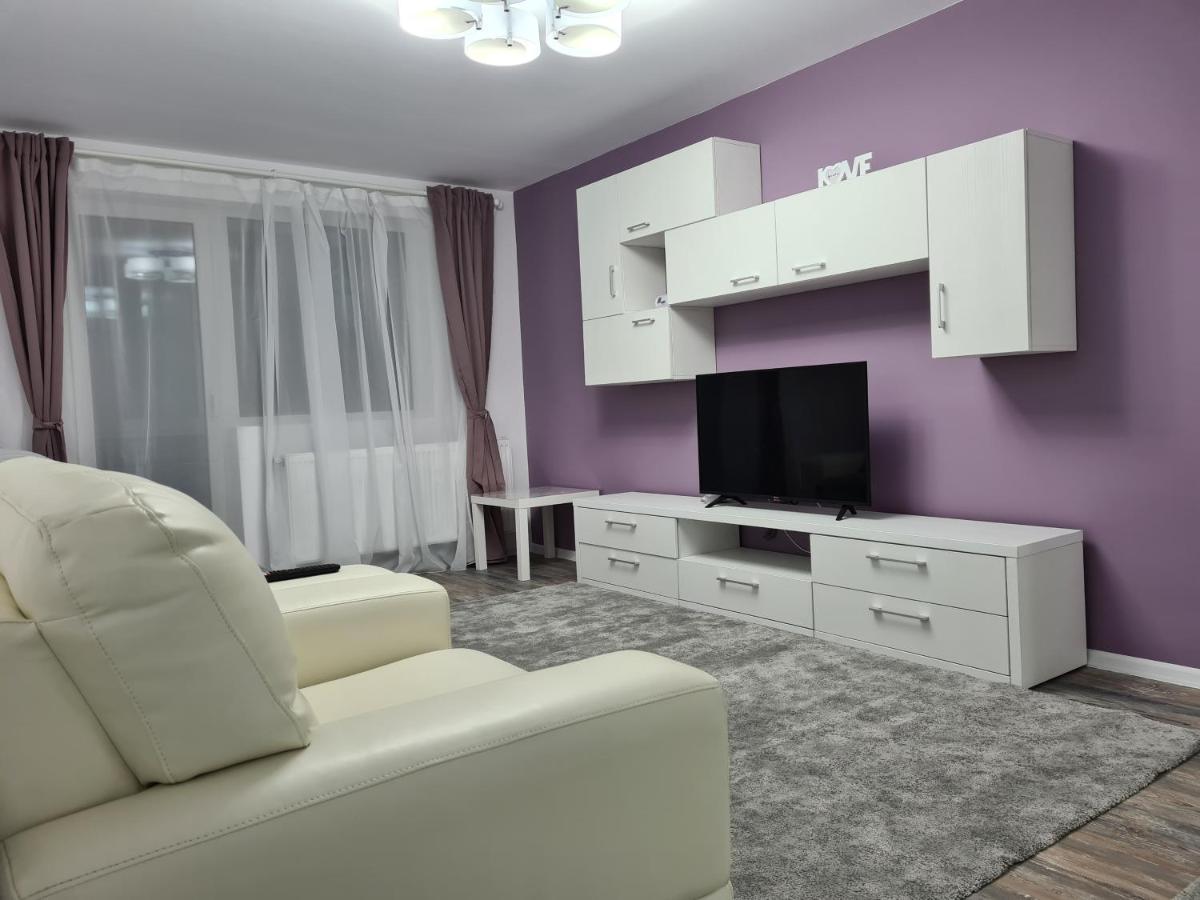 Apartament Terra Appartement Targoviste Buitenkant foto