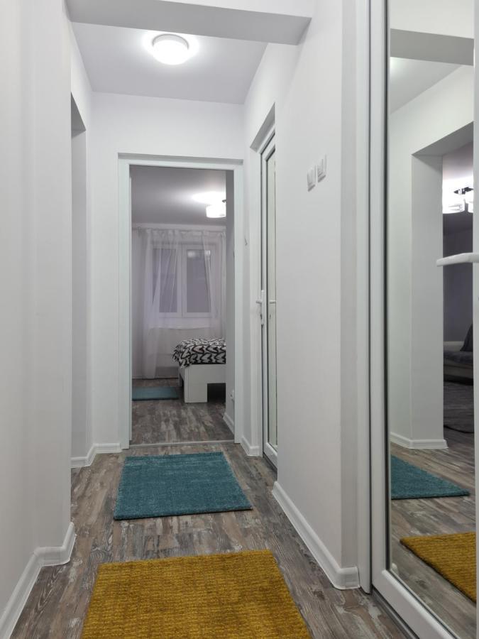 Apartament Terra Targoviste Buitenkant foto